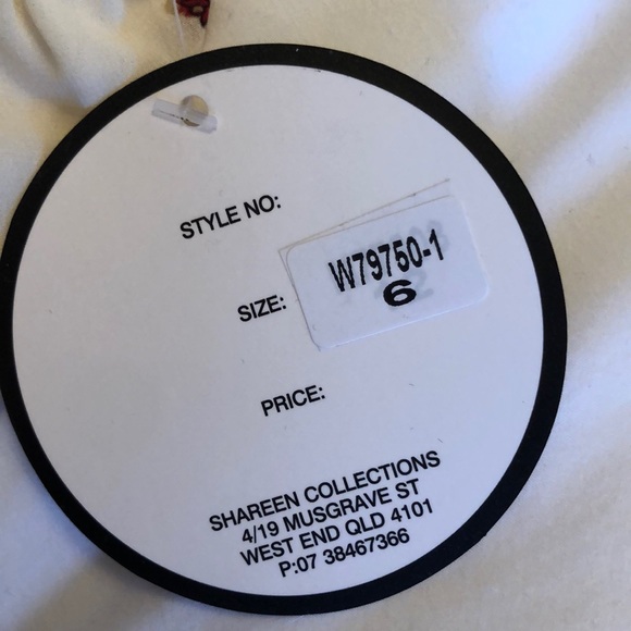 Shareen Collections Australia Romper! - Picture 2 of 2